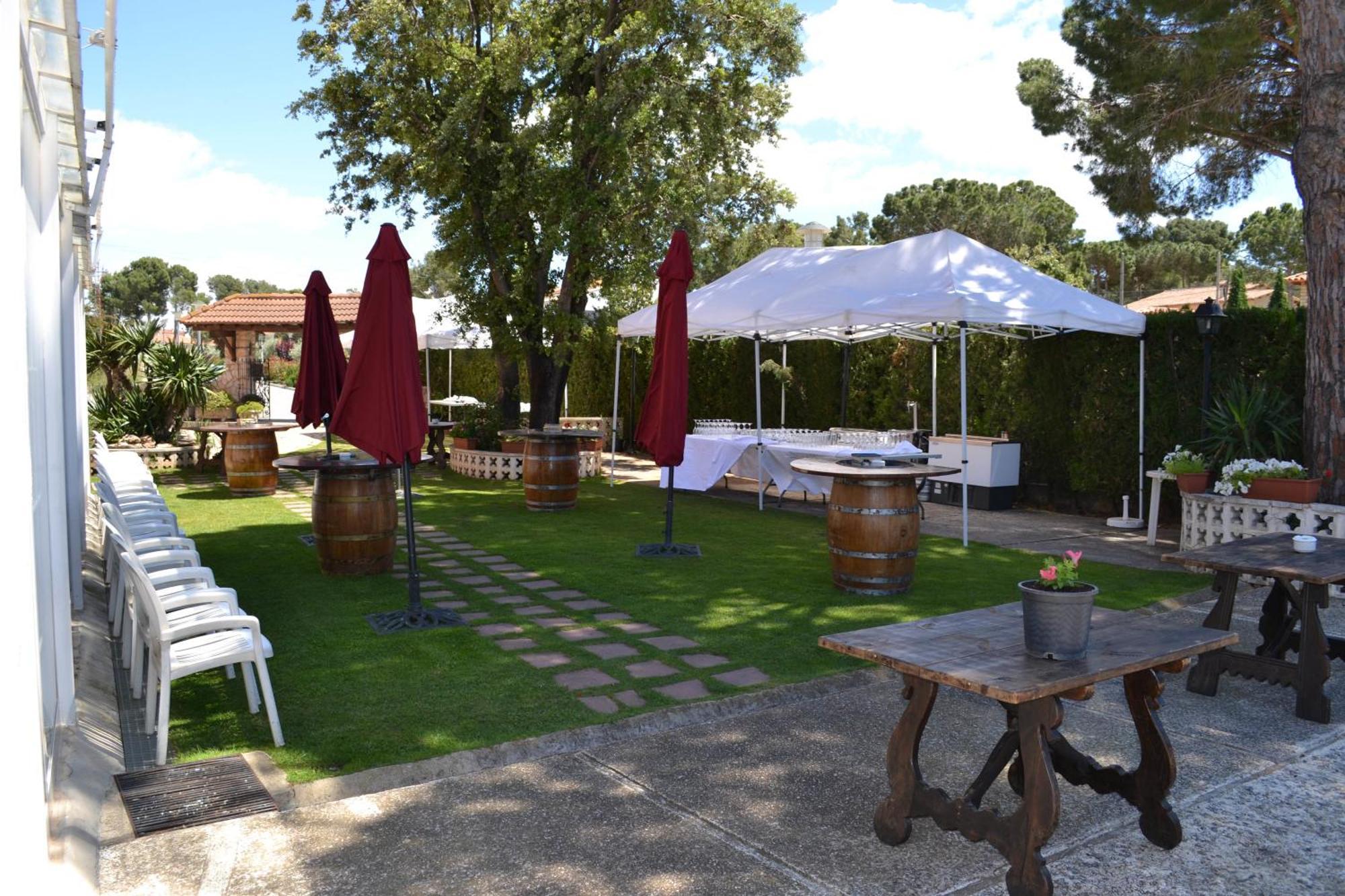 Hotel Restaurant El Bosc Banyeres del Penedes Kamer foto