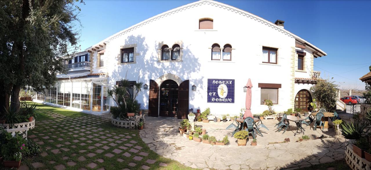 Hotel Restaurant El Bosc Banyeres del Penedes Buitenkant foto